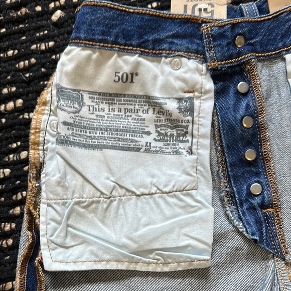 LEVIS 501 SHORTS NWT - Picture 10 of 12